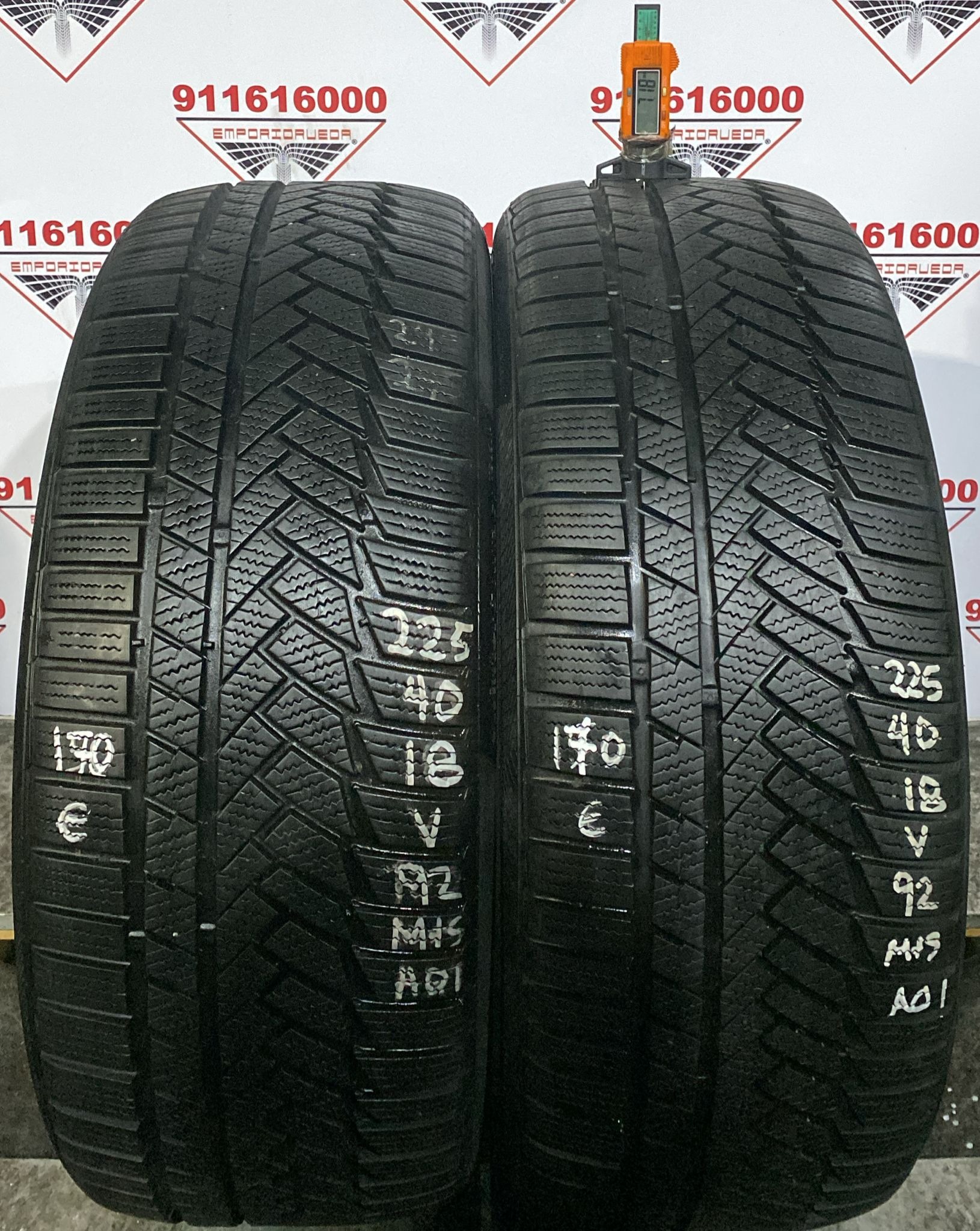 CONTINENTAL WINTERCONTACT USADO M+S 225/40 R18 92 V